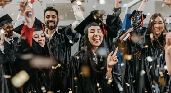 Desafios enfrentados durante uma pos graduacao e como supera los formatura Faveni