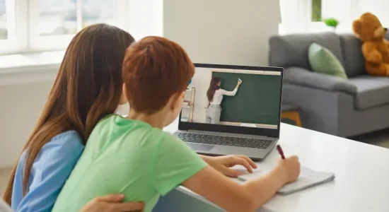 Entenda por que fazer pós-graduação em educação especial EAD