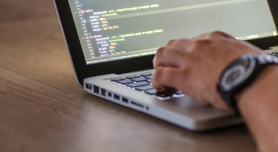 Pós-graduação em TI: Desafios e Oportunidades