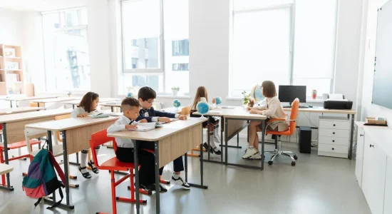 Especialização de Professores: Peça-chave na promoção da inclusão educacional
