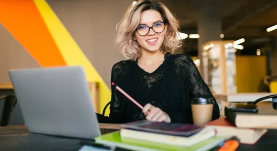 Pós-graduação online ou pós-graduação presencial?